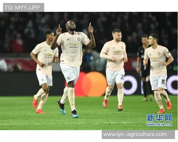 曼联与巴黎欧冠第二回合精彩录像回顾与赛后分析